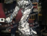 提升取件效率，耐高溫取件機(jī)器人防護(hù)服抵御極端高溫
